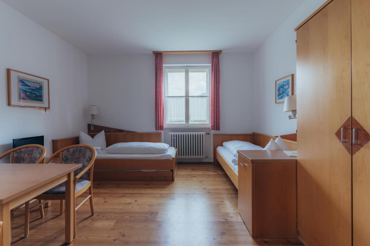 Kloster Benediktbeuern - Gaestehaus Der Salesianer Don Bosco Екстер'єр фото